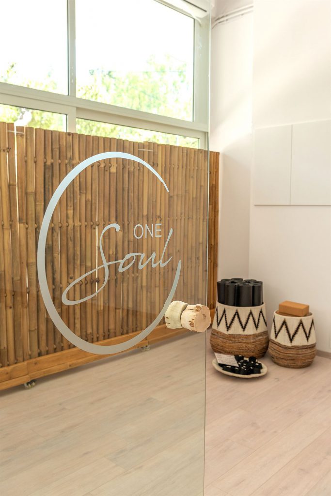 One Soul Yoga Studio Γλυφάδα One Soul Yoga Studio Γλυφάδα