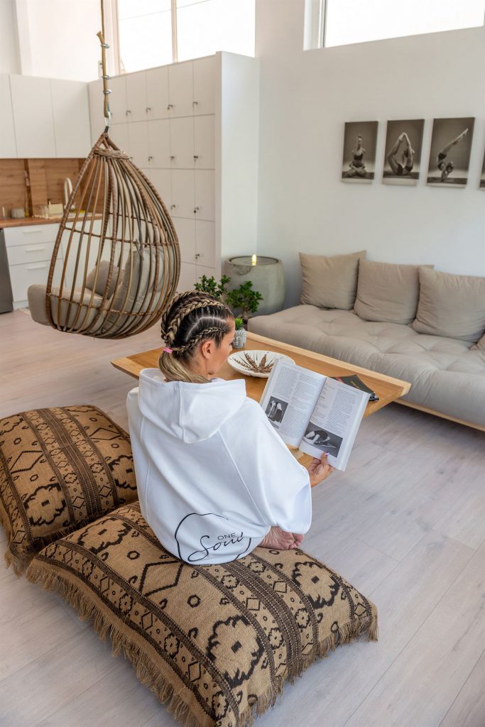 One Soul Yoga Studio Γλυφάδα One Soul Yoga Studio Γλυφάδα